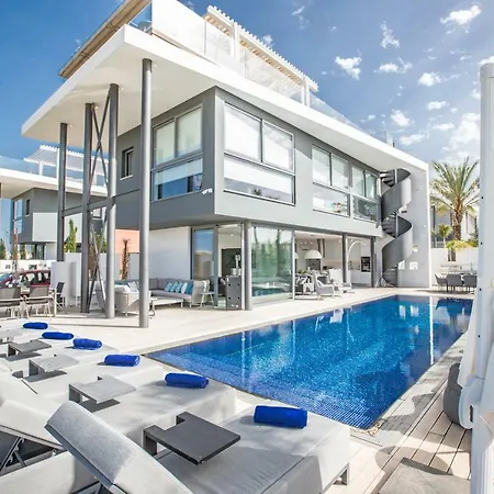 Chana Villa Protaras