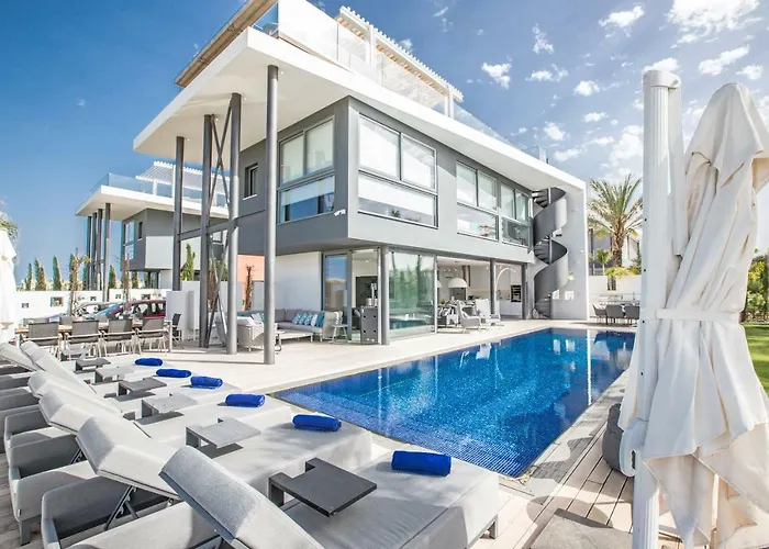 Chana Villa Protaras